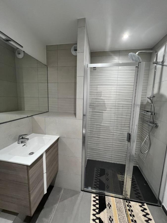 Villa Marie 2 Appartement Tout Confort Climatise 1 Chambre Proche Plage Le Grau-du-Roi Exterior photo