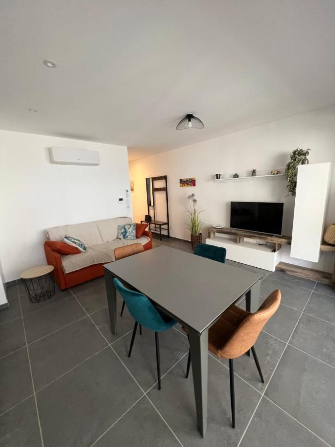 Villa Marie 2 Appartement Tout Confort Climatise 1 Chambre Proche Plage Le Grau-du-Roi Exterior photo