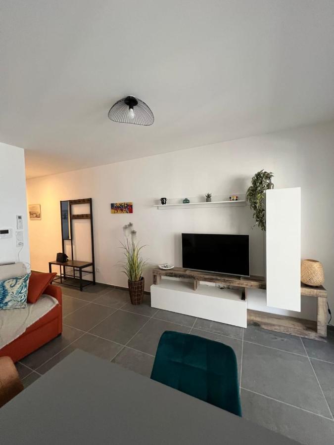 Villa Marie 2 Appartement Tout Confort Climatise 1 Chambre Proche Plage Le Grau-du-Roi Exterior photo