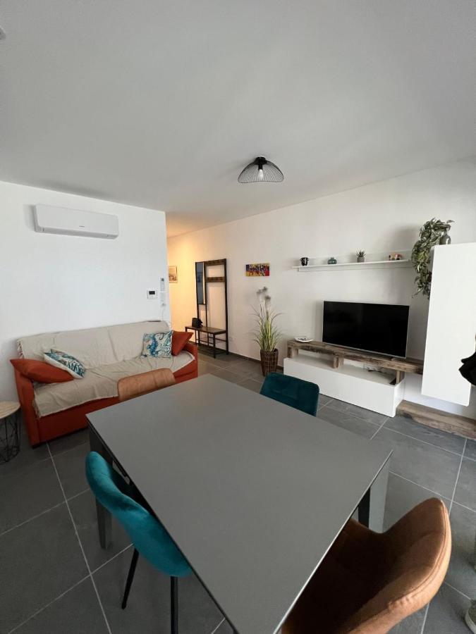 Villa Marie 2 Appartement Tout Confort Climatise 1 Chambre Proche Plage Le Grau-du-Roi Exterior photo